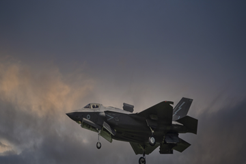 F35-squashed-143546-170621.jpg